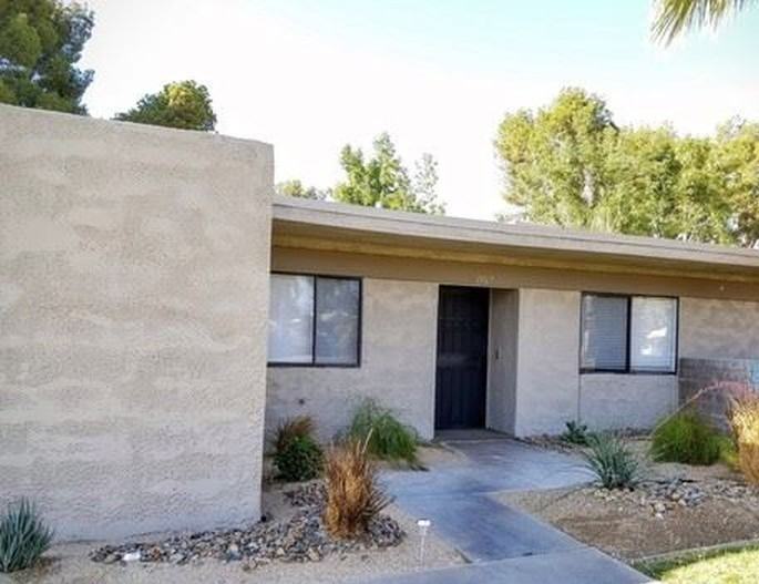 1967 E Sandalwood Dr - Photo 2 of 12