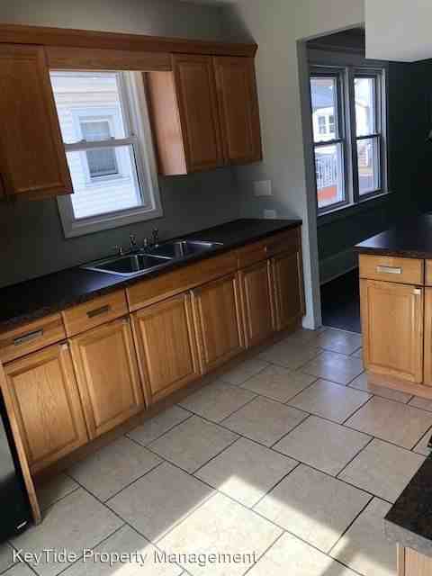 137 Homecrest Ave - Photo 3 of 5