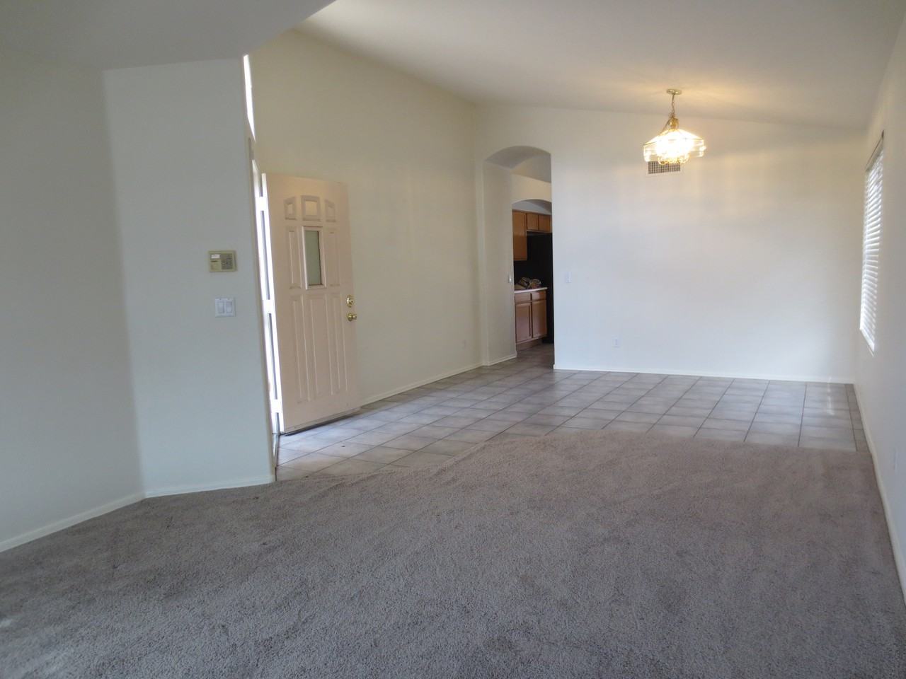 8916 W Davis Rd - Photo 3 of 17