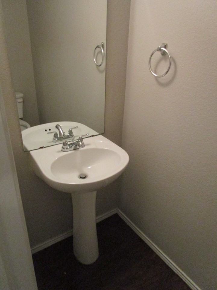 312 Cameron Hill Pt - Photo 3 of 6