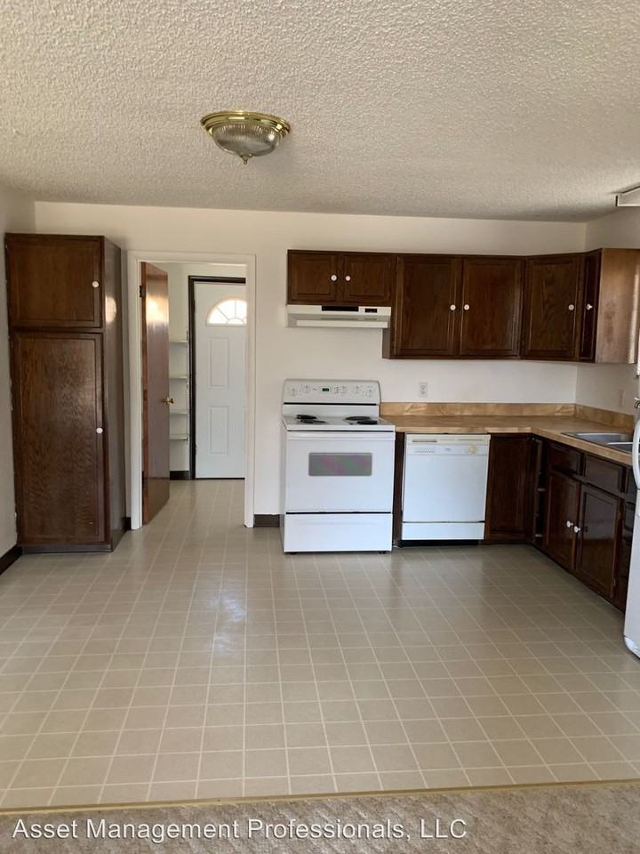 Stillwater - Photo 2 of 14