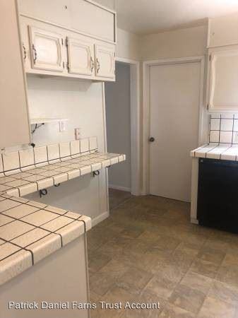 1248 Truman St - Photo 3 of 6