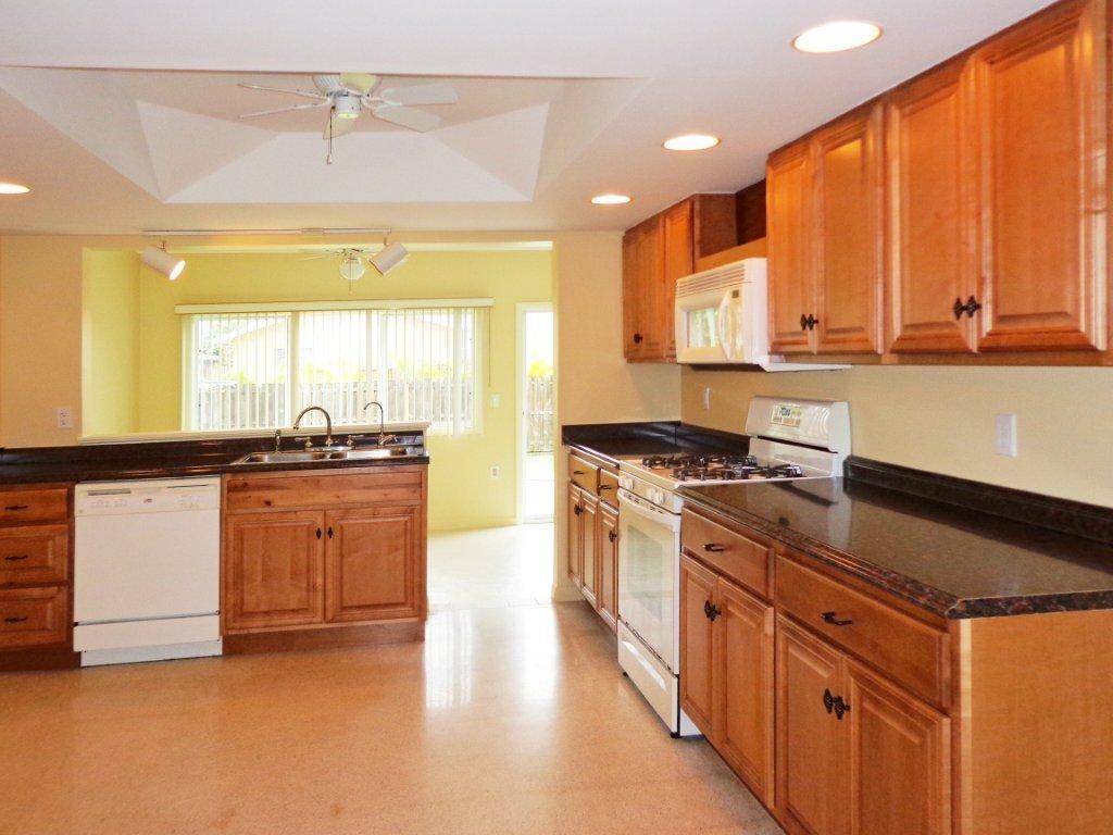 26 W Pine Tree Ave - Photo 2 of 16