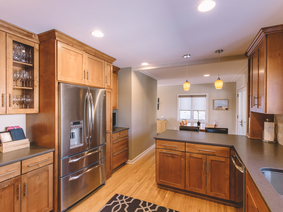 3221 Townview Avenue Northeast - Photo 2 of 16
