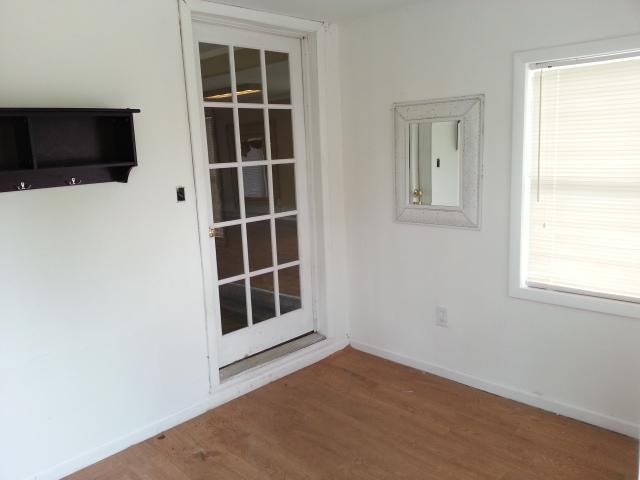 10207 S Stoney Creek Rd - Photo 2 of 14