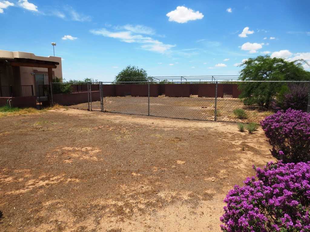 25233 W Gambit Trail - Photo 3 of 43