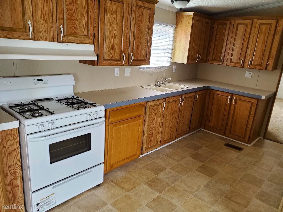 20 Cherry Ln - Photo 2 of 10