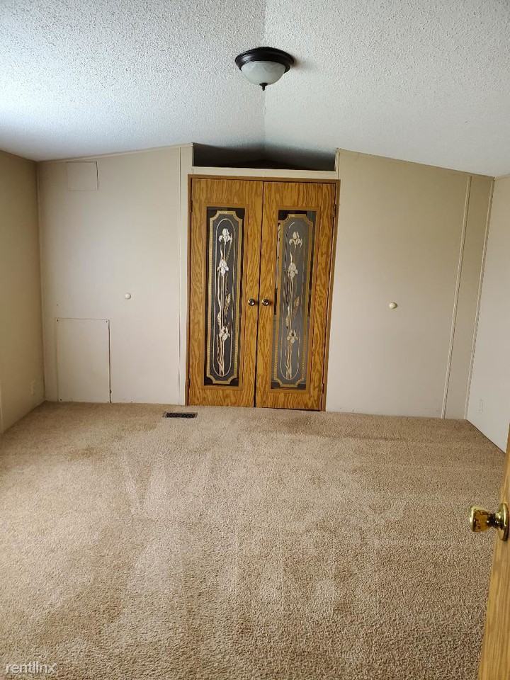 20 Cherry Ln - Photo 3 of 10