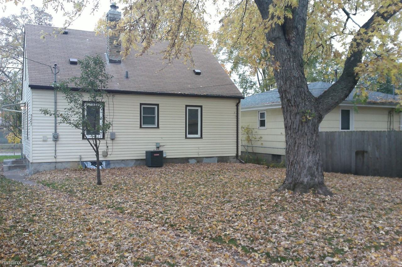 5247 Dupont Ave - Photo 2 of 11