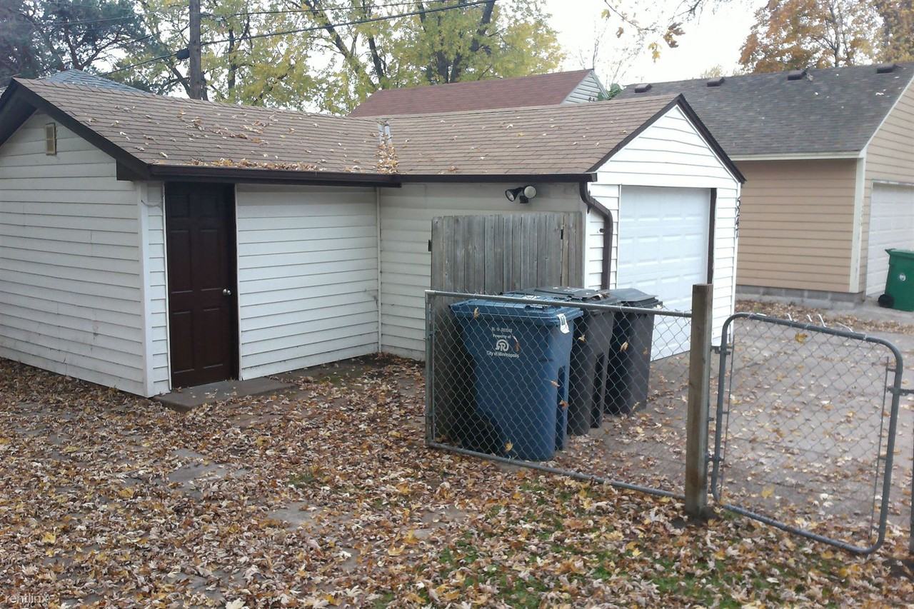 5247 Dupont Ave - Photo 3 of 11