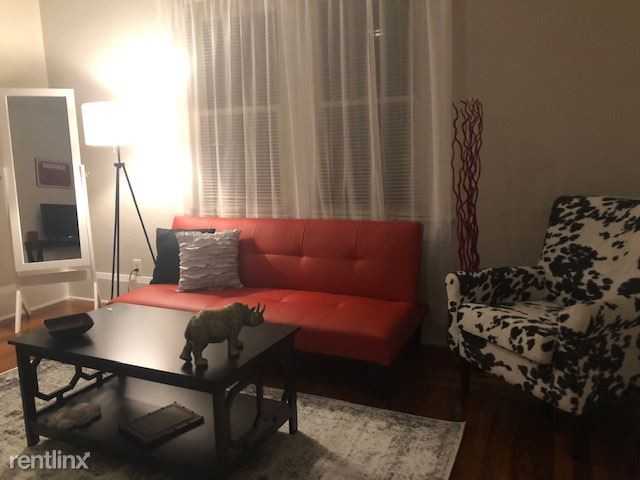 622 Harwood St - Photo 3 of 15