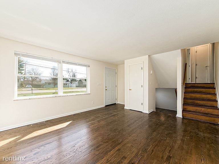 4521 Noe Bixby Rd - Photo 2 of 8