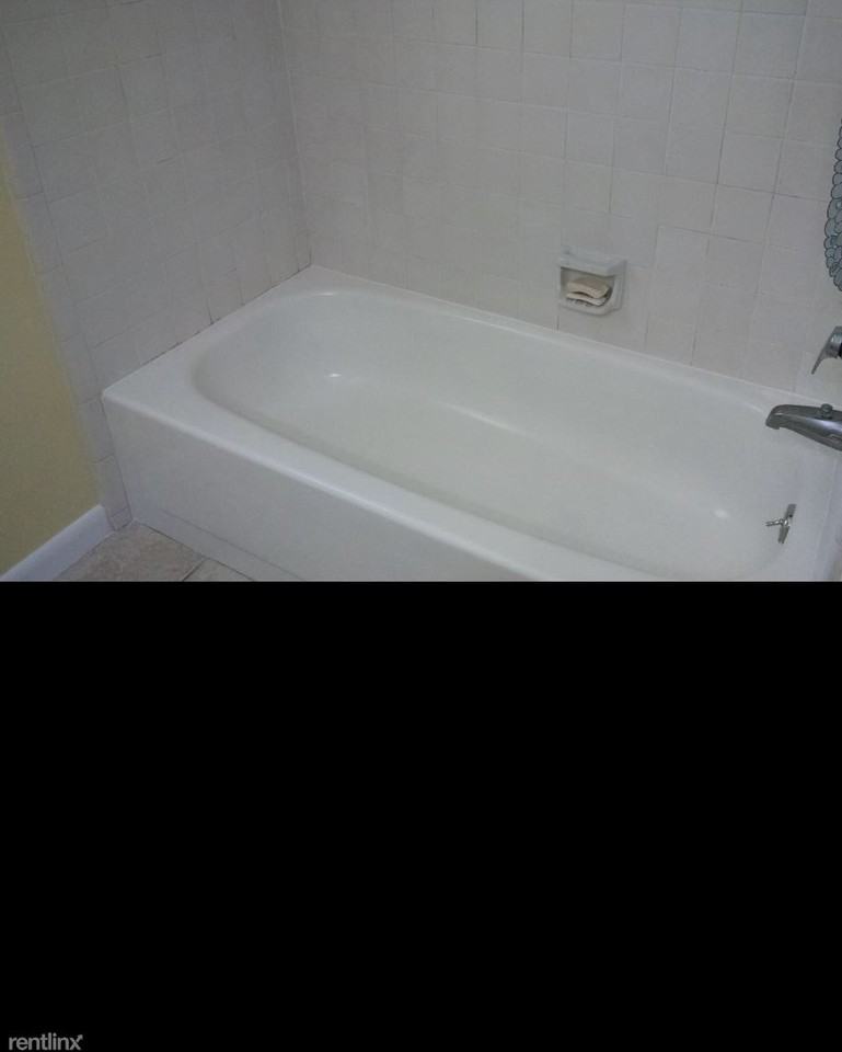 340 Royal Poinciana Way ##318 - Photo 2 of 8