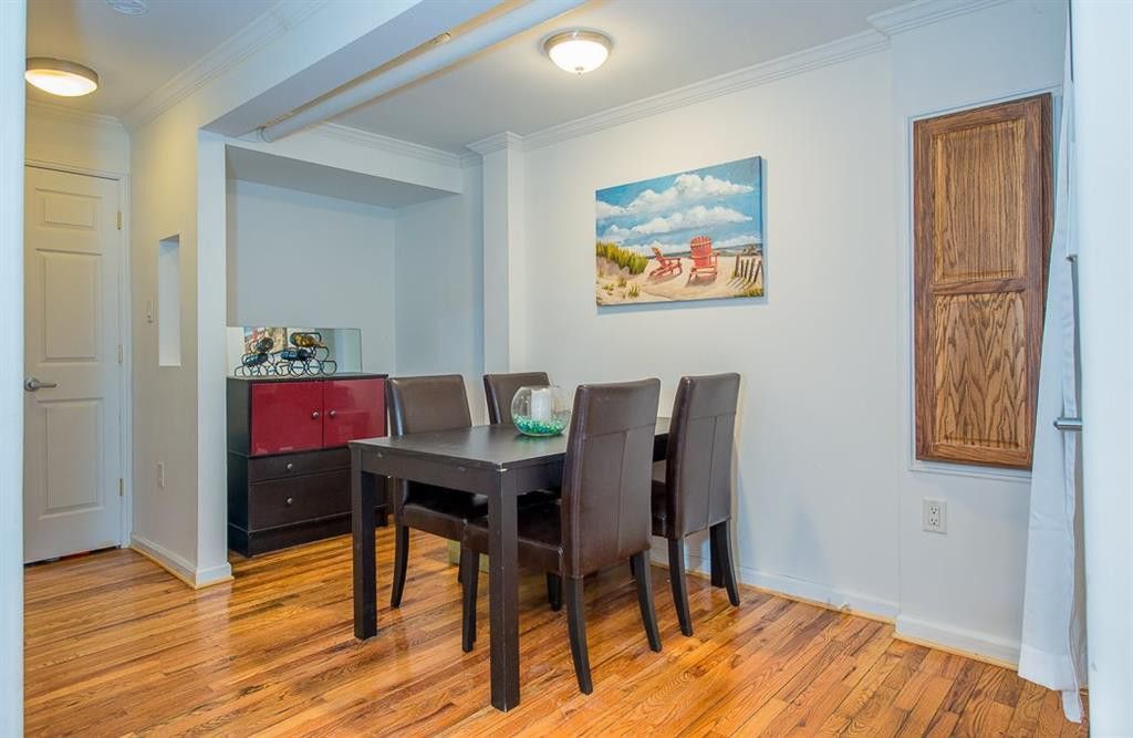 162 2nd St - Photo 3 of 8