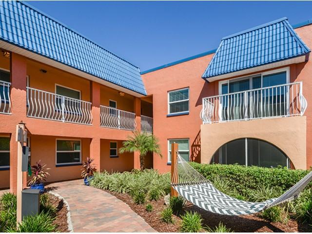 El Mar Apartments - Photo 3 of 50