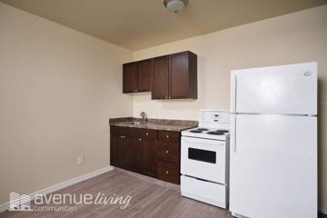 2730 12 Avenue Regina Sk S4t 1j3 1 Bedroom Apartment For