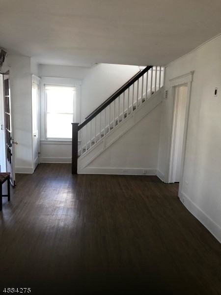 50 Fenner Ave - Photo 3 of 6