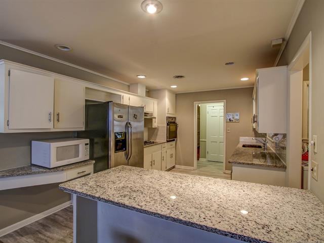 5219 S Toledo Ave - Photo 2 of 9