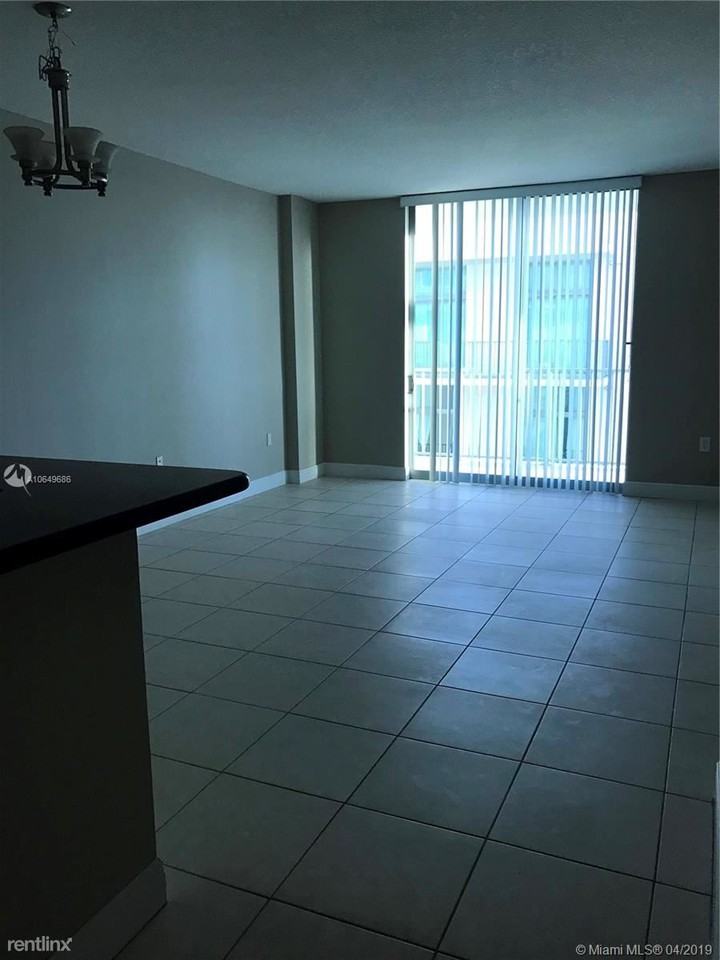 140 S Dixie Hwy - Photo 3 of 10