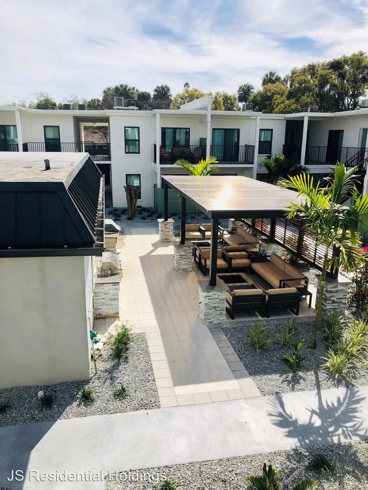 115 S Lois Ave #116 - Photo 3 of 12