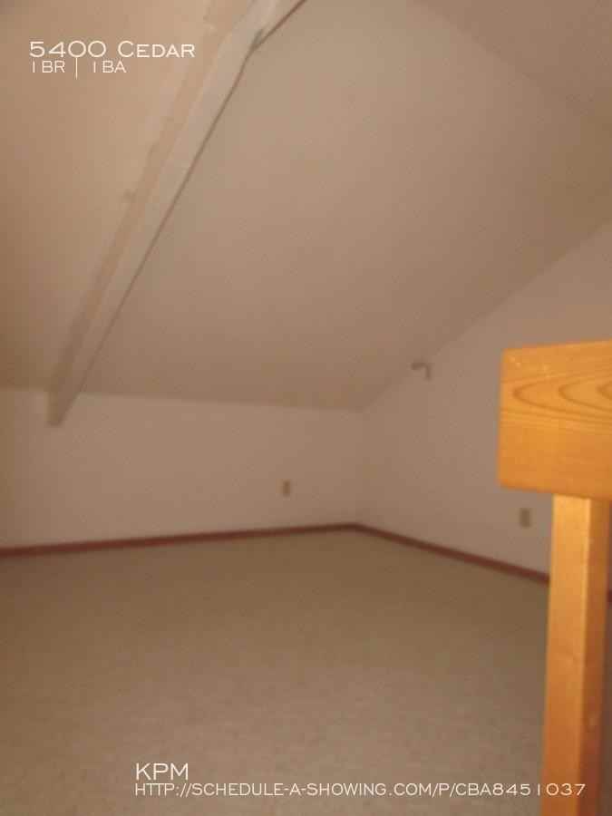 5400 Cedar St - Photo 3 of 11