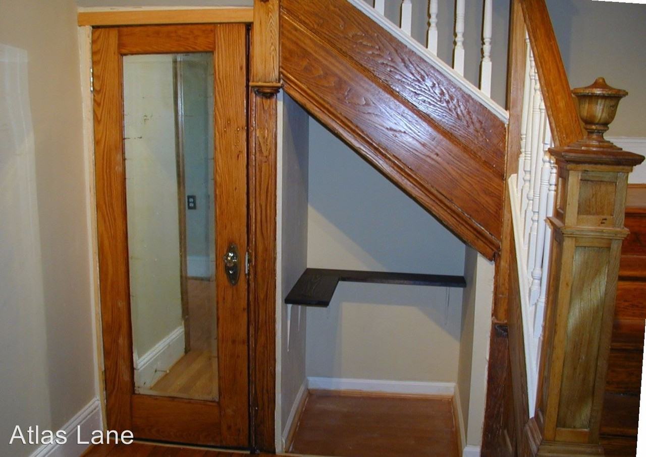 1437 E Capitol St SE - Photo 2 of 15