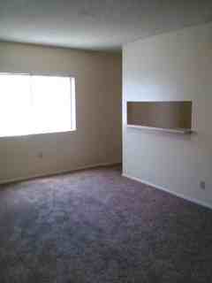 1524 S Columbus Blvd #5 - Photo 2 of 9
