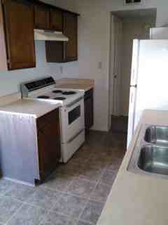 1524 S Columbus Blvd #5 - Photo 5 of 9