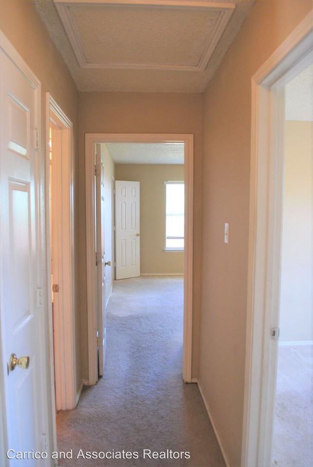 2200 Lookout Ln - Photo 3 of 25