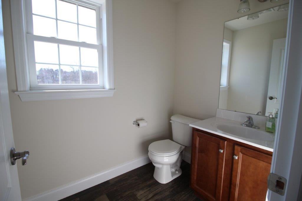 136 Cedarwood Dr - Photo 2 of 11