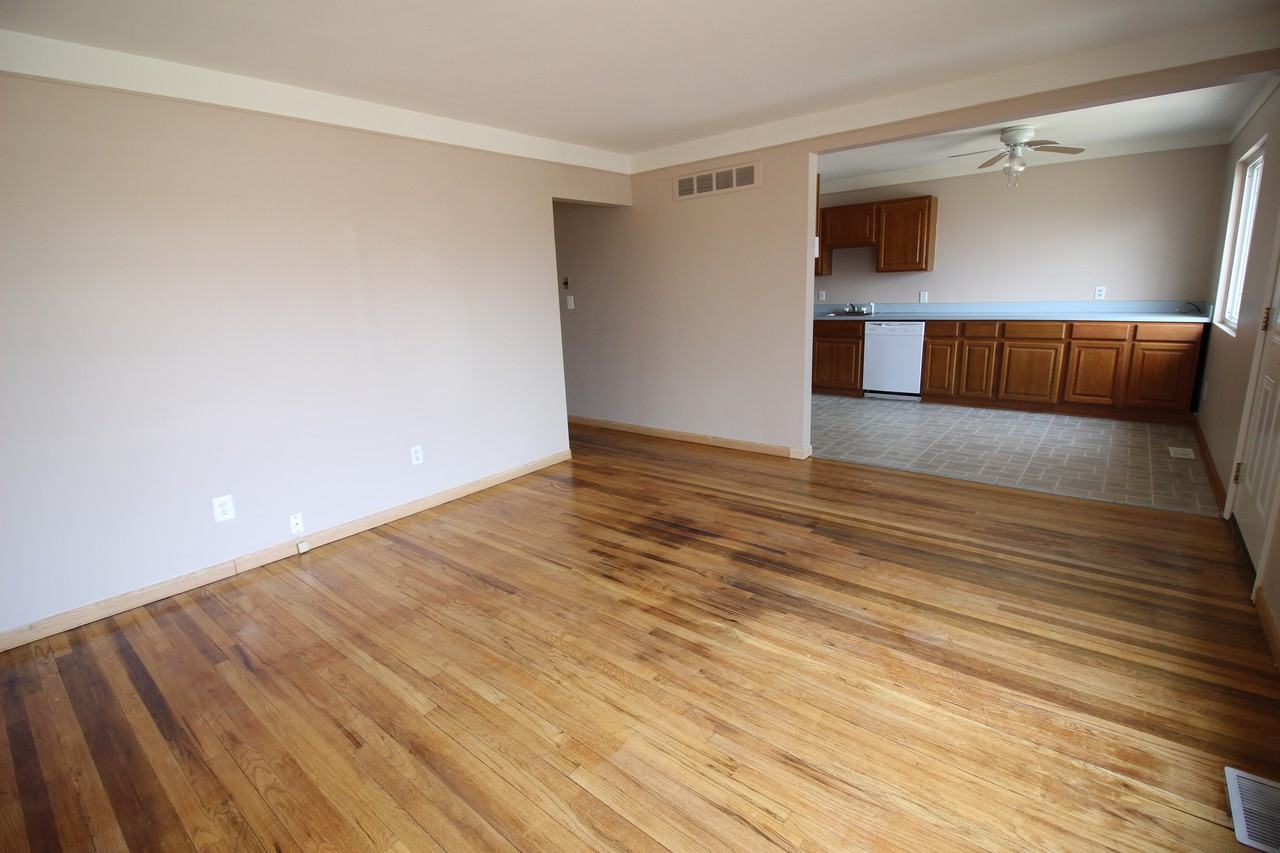 16137 McLain Ave - Photo 2 of 16