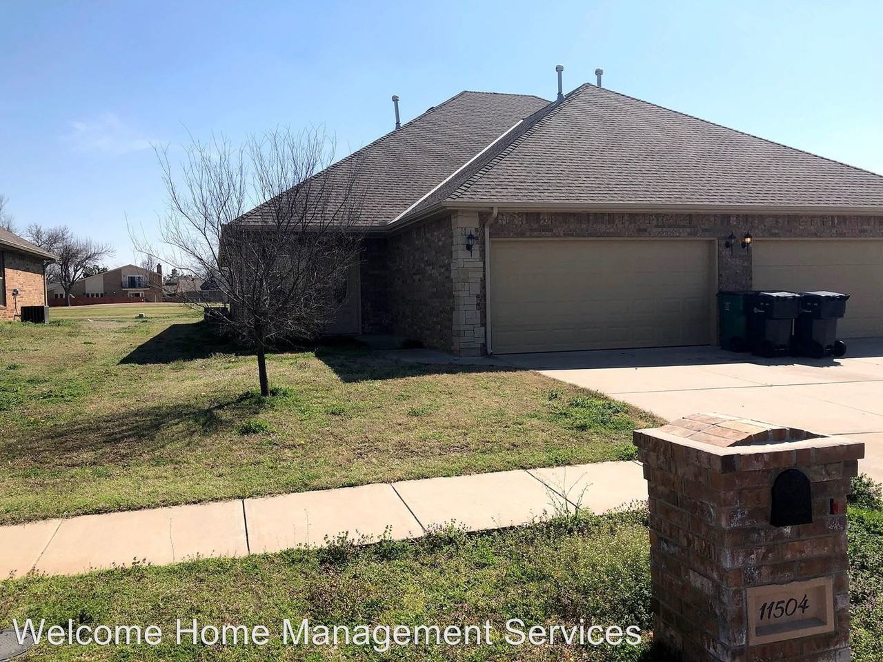 11504 NW 121st Pl - Photo 2 of 9