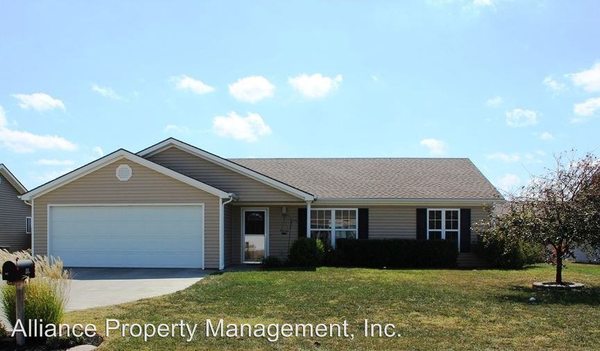 321 Brookway Dr - Photo 2 of 39