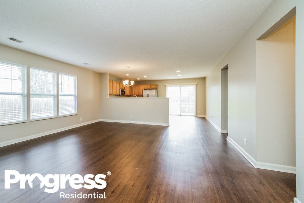 3125 Hidden Creek Dr - Photo 2 of 17