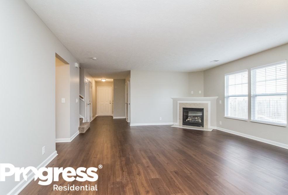 3125 Hidden Creek Dr - Photo 3 of 17