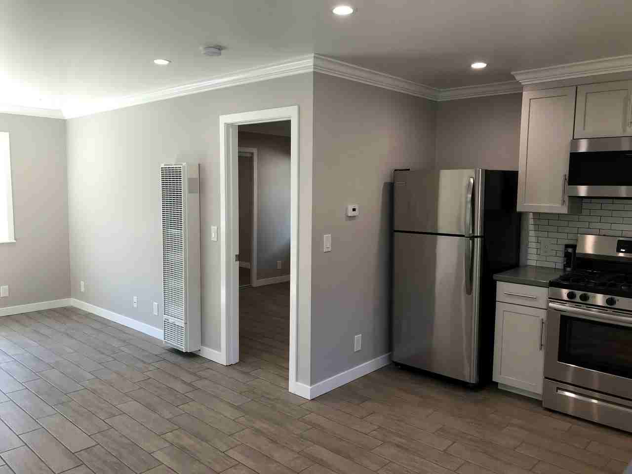 28 Columbia Ave - Photo 3 of 9