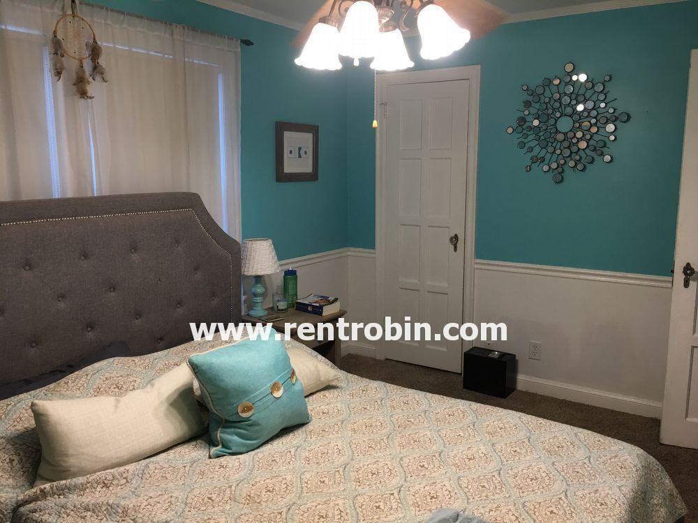 6837 Oak Ter - Photo 3 of 16