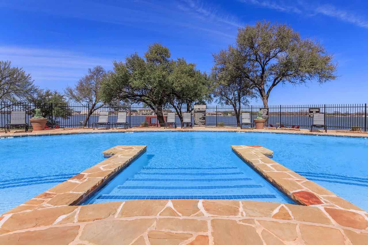 Lakehouse - Photo 2 of 50