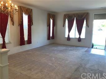 1360 Jacaranda Cir - Photo 3 of 25
