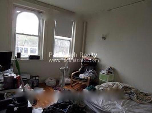 1800 Commonwealth Avenue #8 - Photo 2 of 3