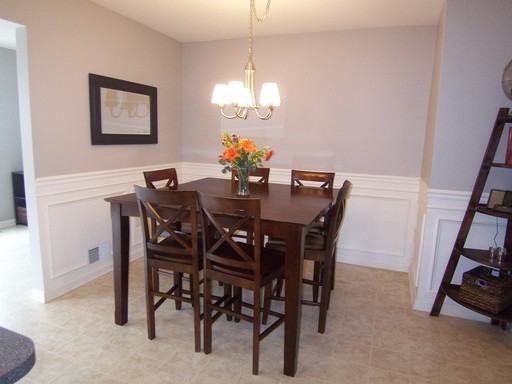 7621 Fairbrook Rd - Photo 3 of 14