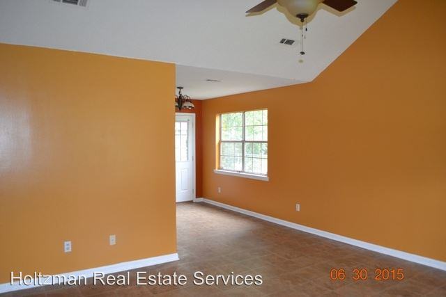 810 Lost Grove Ln - Photo 2 of 17
