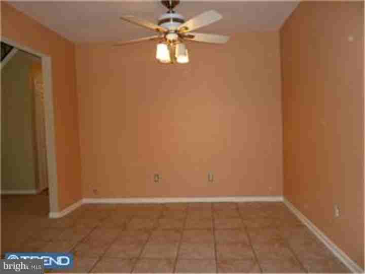 16 Sirius Ct - Photo 3 of 12