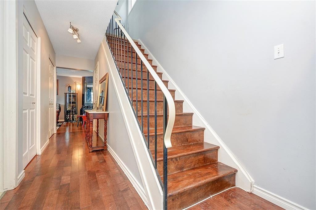 3310 Southgate Road - Photo 2 of 11