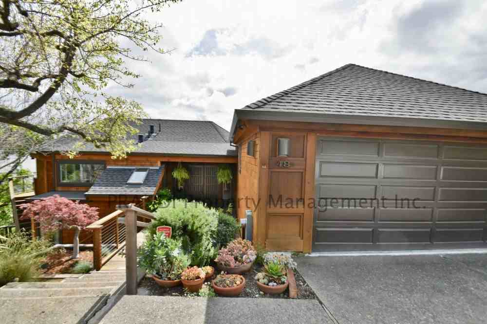 48 Lochness Ln - Photo 2 of 31