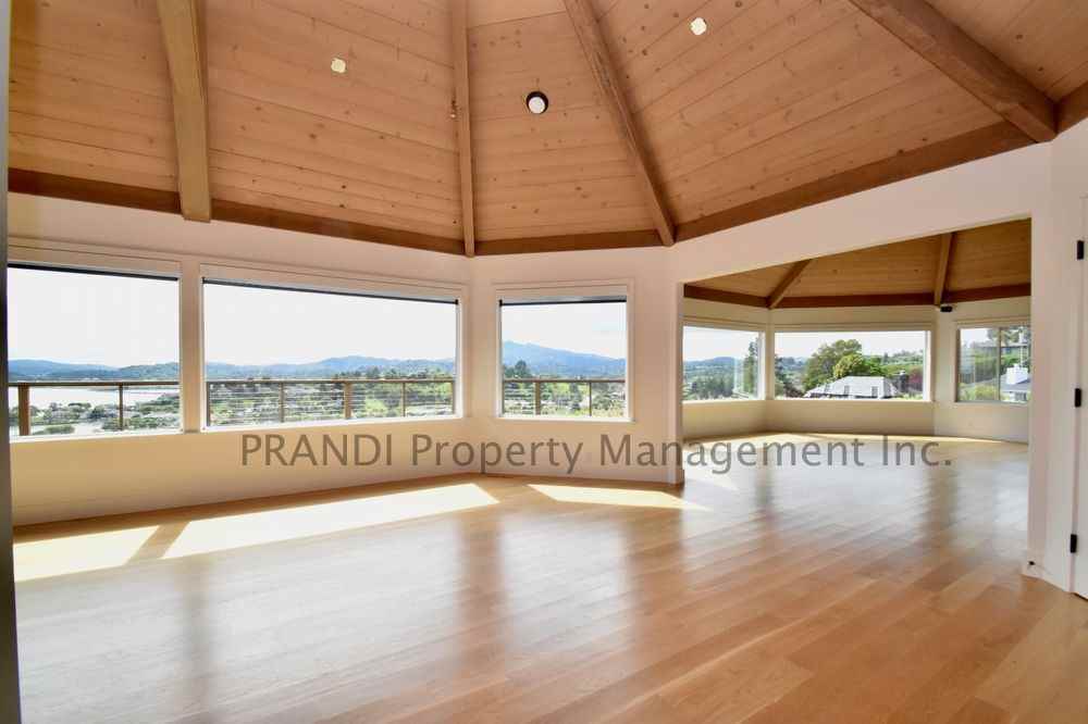 48 Lochness Ln - Photo 3 of 31