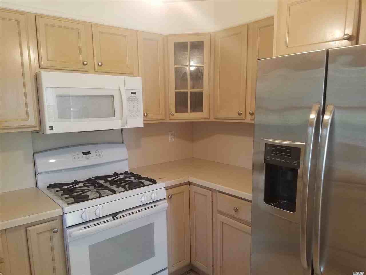 18 South Dr - Photo 2 of 15