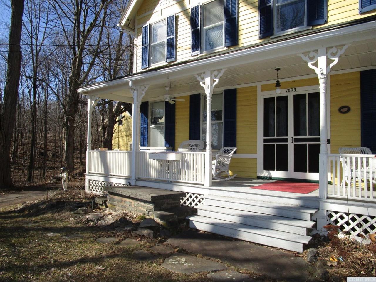 1085 NY-115 - Photo 3 of 43