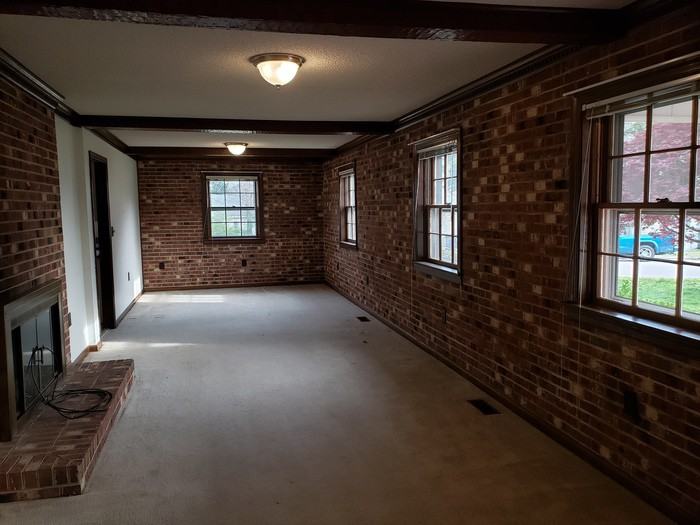 300 St Augustine - Photo 2 of 21
