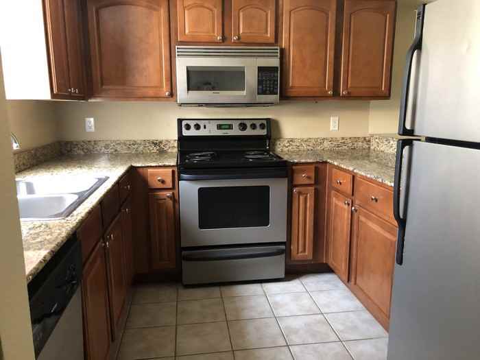 3405 W Danbury Dr #C211